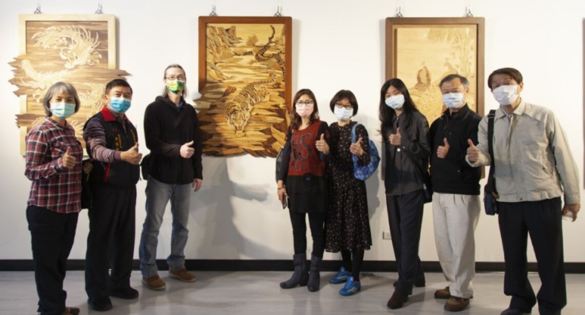 祥獸獻瑞-寓意美好的木皮鑲嵌畫作 陳瑛傑創作個展文化中心華麗登場