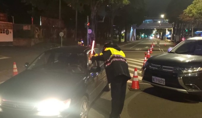 129194-2 桃園市警察局在春節連假期間將加強取締酒駕執法。圖:資料照