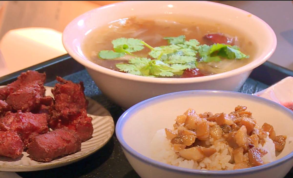 紅糟、老酒創意入菜!蔡英文除夕做年菜 推銷馬祖美食 60 紅糟、老酒入菜!蔡英文除夕做菜 推銷馬祖美食