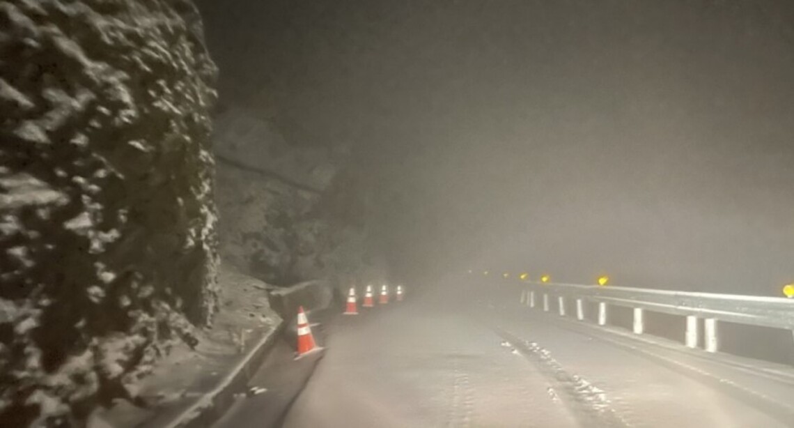 合歡山路段今開放    昆陽至合歡山莊限加掛雪鏈通行