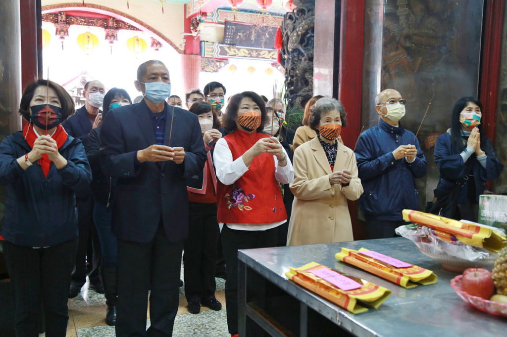 市長前往遊天宮上香祈福