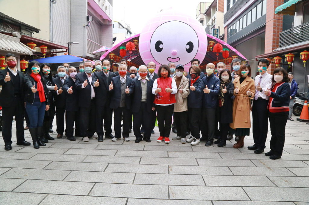 城隍廟前大合照