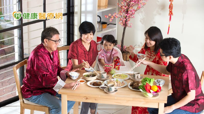 防疫團圓飯吃什麼? 營養師:攝取6大營養素抗病毒