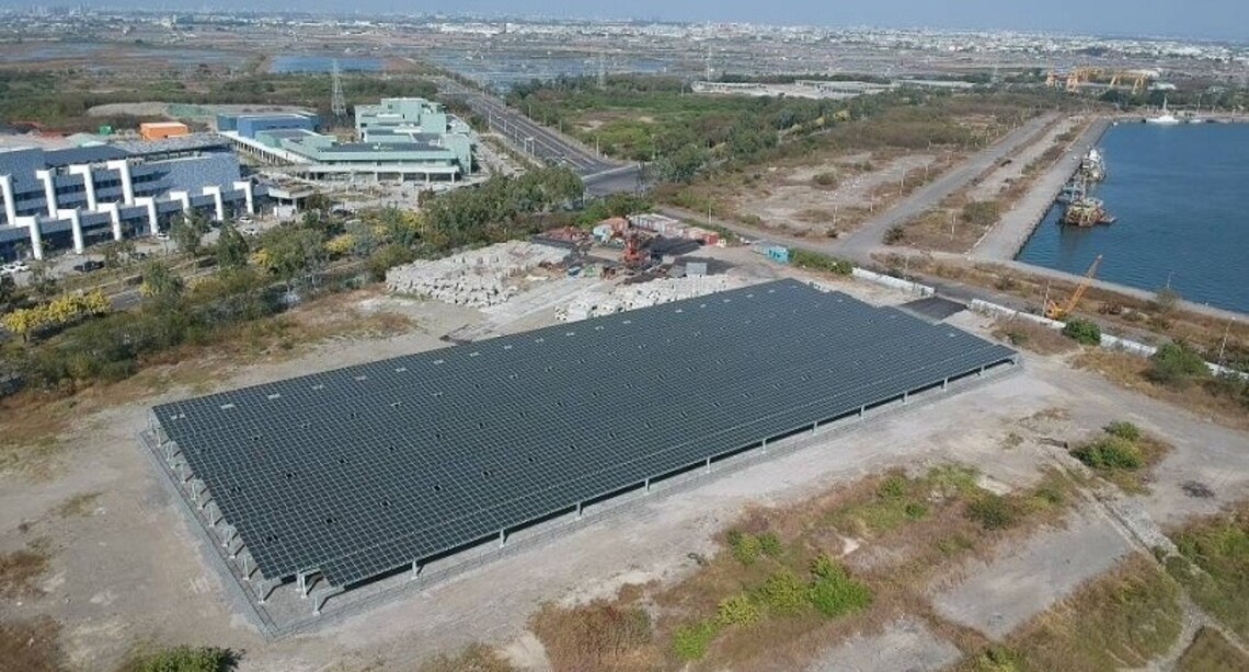 茄萣興達港太陽光電停車場啟用 全年發電量可供389戶年家庭用電