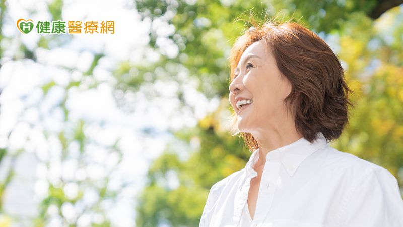 銀髮族生活閃亮如銀 容光美膚保養這樣做