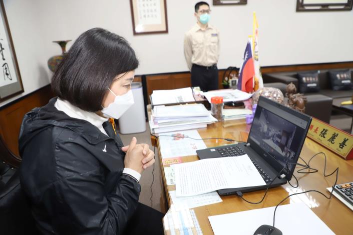 給孩子一個永遠的家 縣長監護兒出養
