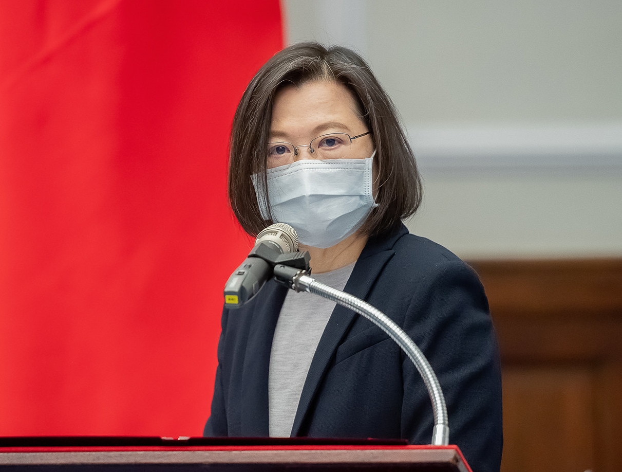 冬奧賽後開鍘!蔡英文支持蘇貞昌 對黃郁婷穿中國隊服調查與處分 71 冬奧賽後開鍘!蔡英文支持蘇貞昌 對黃郁婷穿中國隊服調查與處分