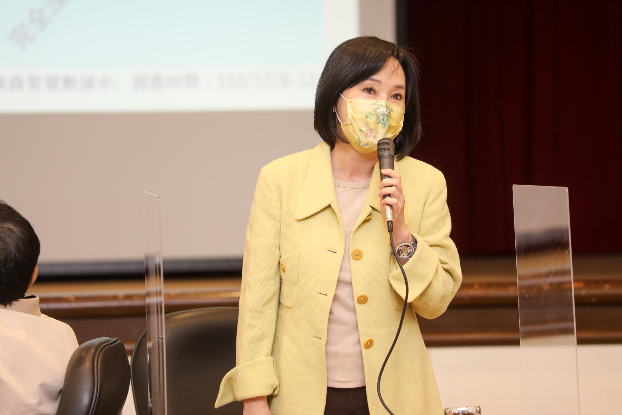 【屈彥辰專欄】國民黨需要天降奇兵 按牌理出牌全在民進黨算盤內 47 前國民黨立委柯志恩被點名披上藍色戰袍,代表藍軍角逐屏東縣長。