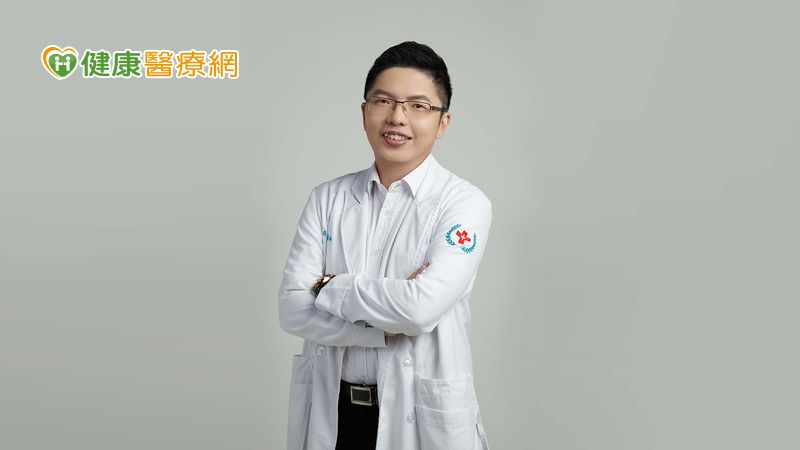 長期搬重物椎間盤突出復發? 沾黏恐致手術危機