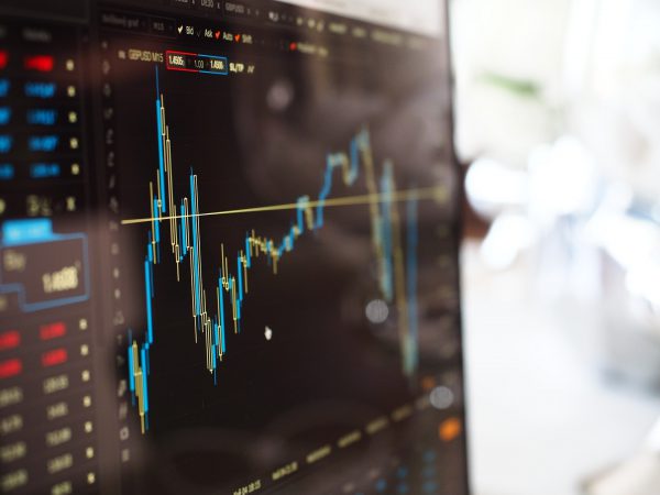 加密貨幣、外匯、股票差價合約新選擇：iFOREX 交易平台