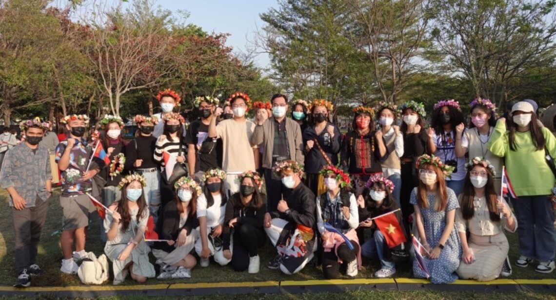 南島藝術燈區絢麗奪目 國際生及原民生文化交流熱力綻放