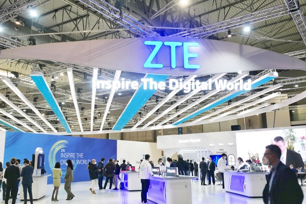 中興通訊在2022年世界移動大會展示極簡、極致、綠色戰略