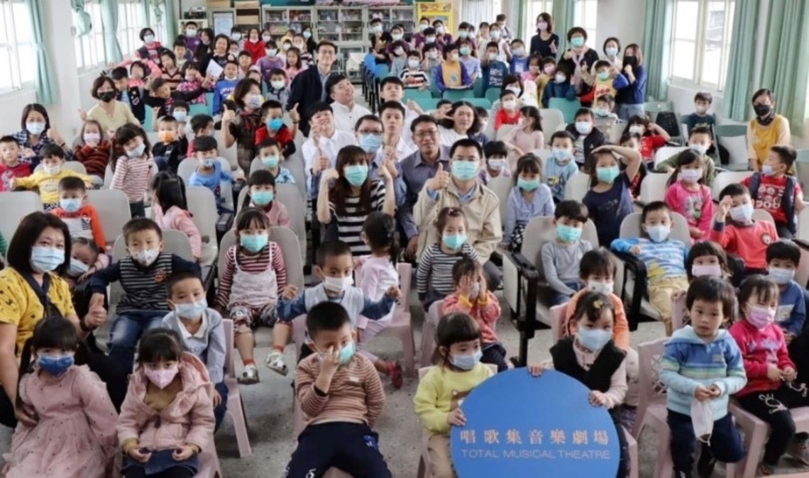 疫情澆不熄高雄市民的閱讀熱情 民眾借閱冊數評比獲六都第一!
