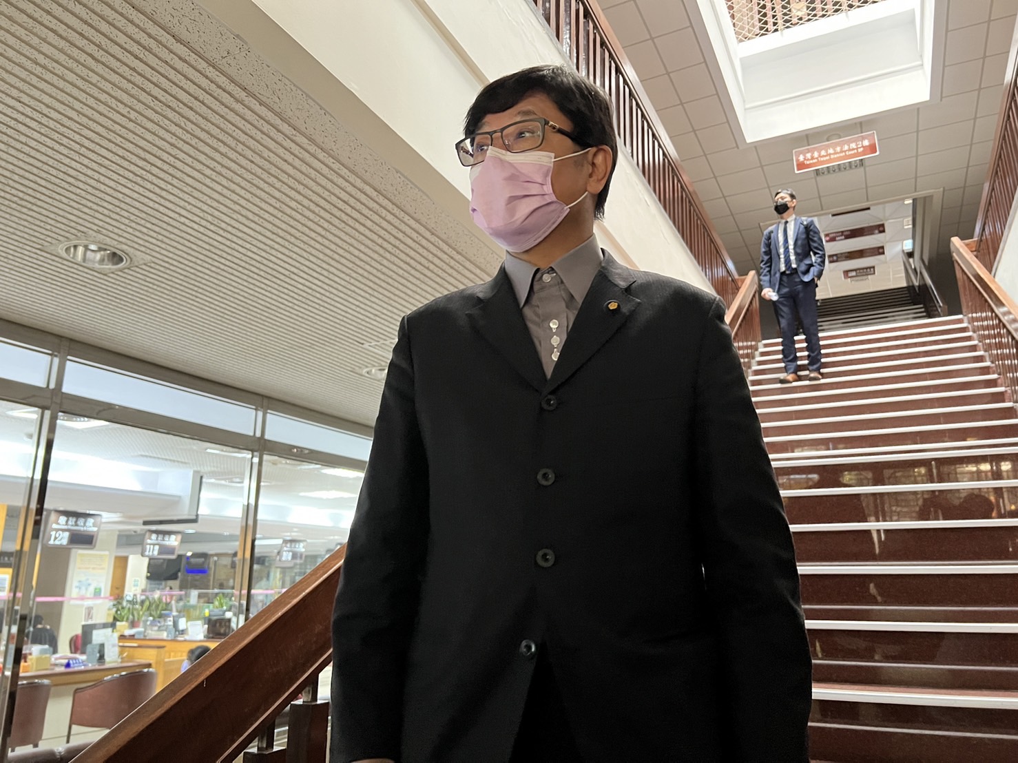 立委趙正宇強調清白 前主任認罪!坦承讓無辜的人遭受冤屈 115 台北地方法院今(4)日針對無黨籍立委趙正宇涉嫌《貪污治罪條例》「財產來源不明罪」,疑涉《稅捐稽徵法》之罪開庭審理。