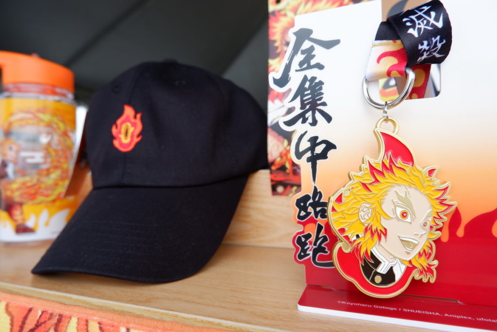 值得粉絲珍藏的炎柱完賽獎牌及炎柱老帽