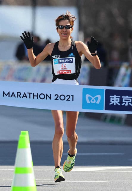 相隔 13 年再次參加馬拉松的新谷仁美(日本 10,000 米紀錄保持者)圖片來源