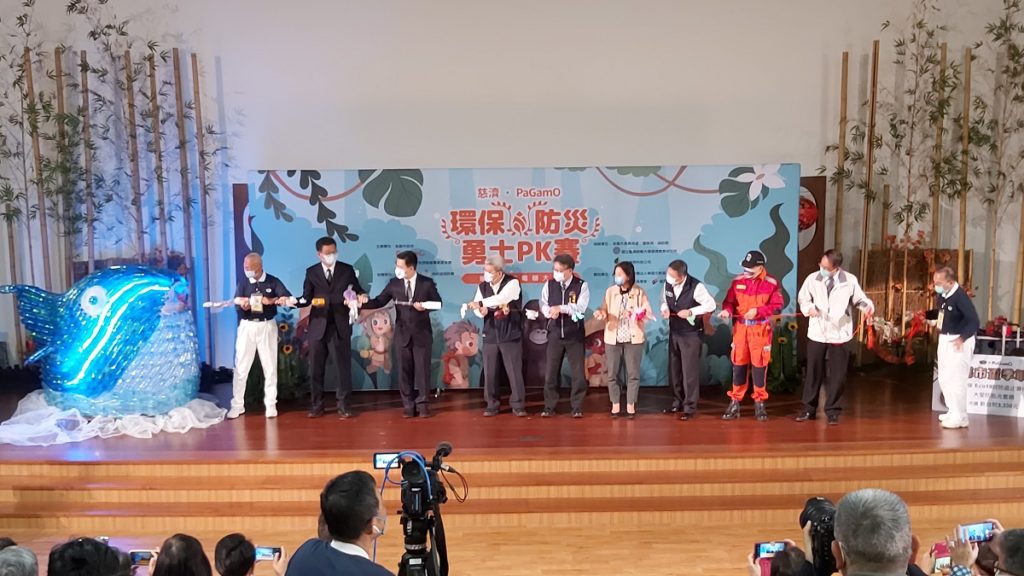 競賽前，貴賓參與台中靜思堂舉行開幕儀式（圖/陳惠玲攝影）