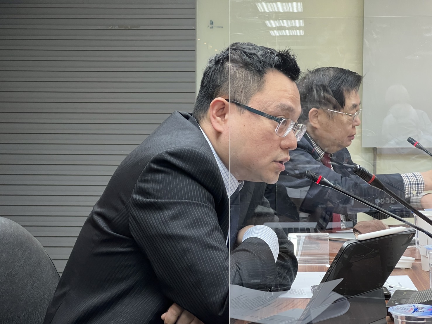俄烏戰事/嚴震生:俄羅斯用西方理論反制西方 吳崇涵:阻北約東擴 60 政治大學外交系副教授吳崇涵。