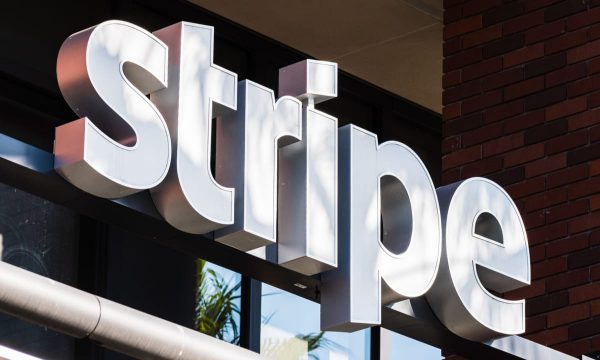 Stripe回歸!提供加密產業各式服務、與FTX達成合作、推出 Cube Thingies NFT