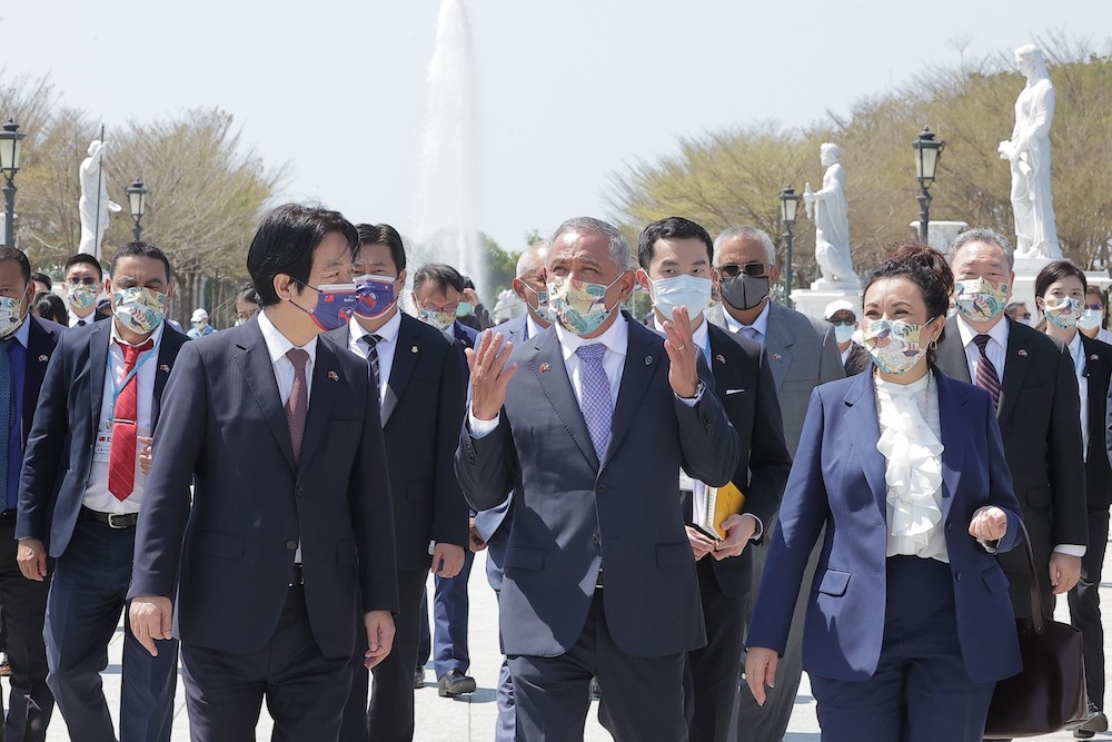 賴清德攜手友邦總理台南行 考察台灣蘭花產業 62 副總統賴清德3月11日宴請貝里斯總理布里仙紐伉儷。