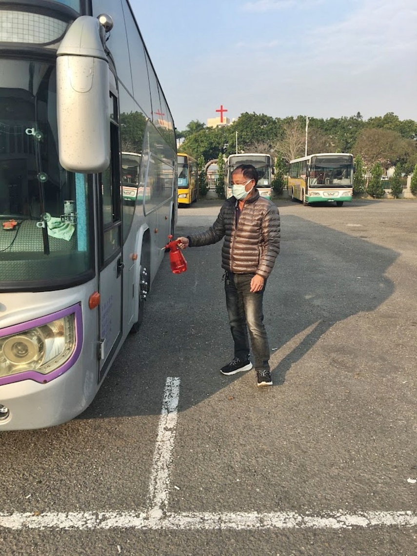 防堵遊覽車群聚感染 嘉義市政府補助旅行業者防疫整備