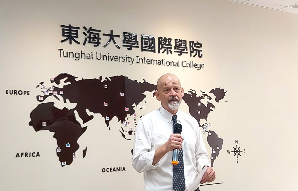 東海大學國際學院院長幸雅各Dean James Sims(圖/陳惠玲攝影)