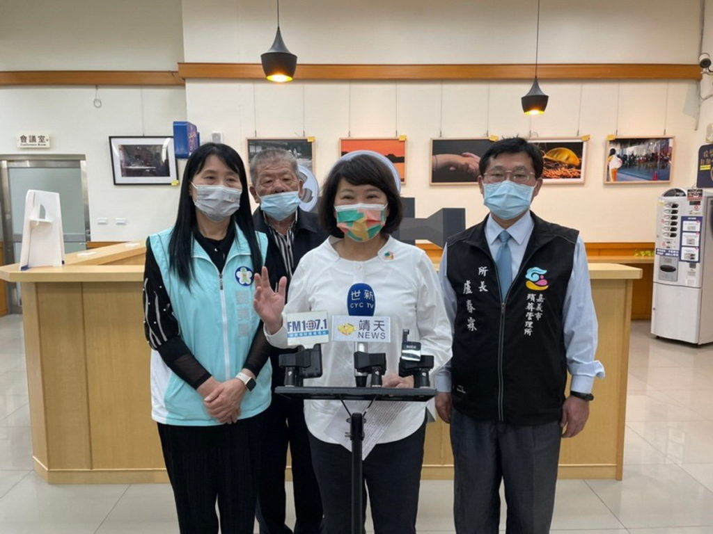 市長黃敏惠表達,嘉義市政府是一個「有溫度的團隊」,希望讓更多人能有機會觀賞到這部溫暖人心的微電影,吸引更多人參與徵片比賽。