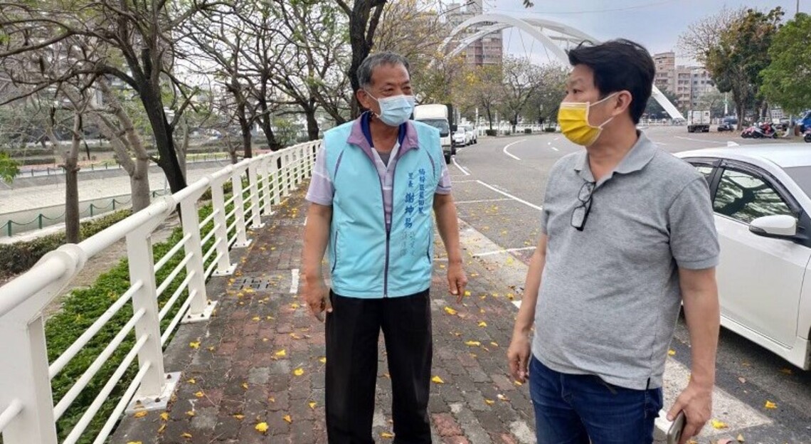 藍田里學童上學與車爭道 侯亞寧與里長盼景觀道加快推動