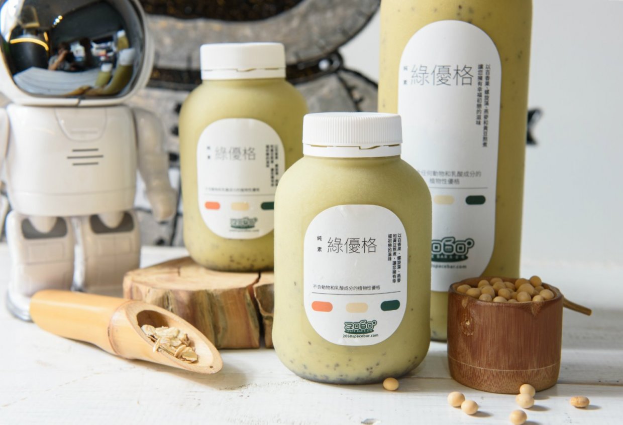 不含動物及乳酸成分的植物性優格，高膳食纖維，喝一杯就超飽足