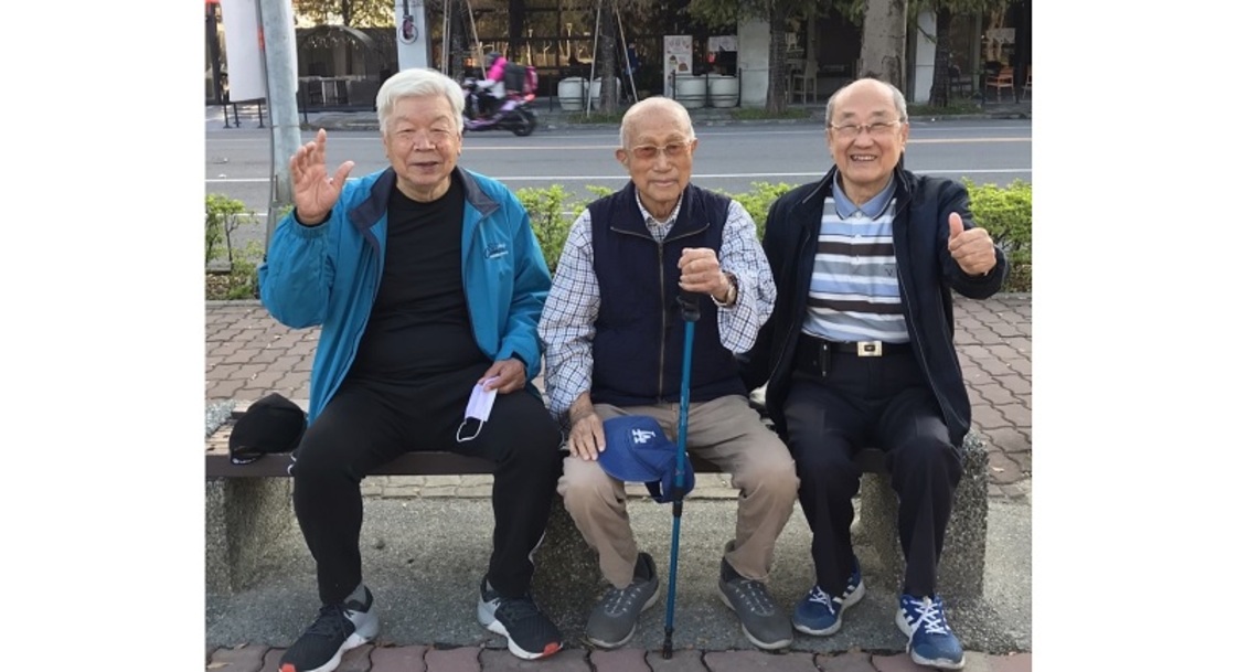 凹子底森林公園「晨運三老」