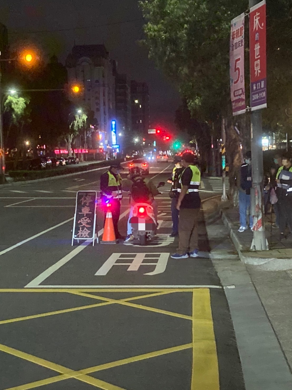 深夜執法不打烊,林口警強力取締通報噪音車輛
