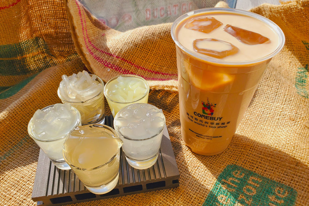 鮮萃大麥系列飲品,限定優惠十天即享乙杯免費加料五擇一