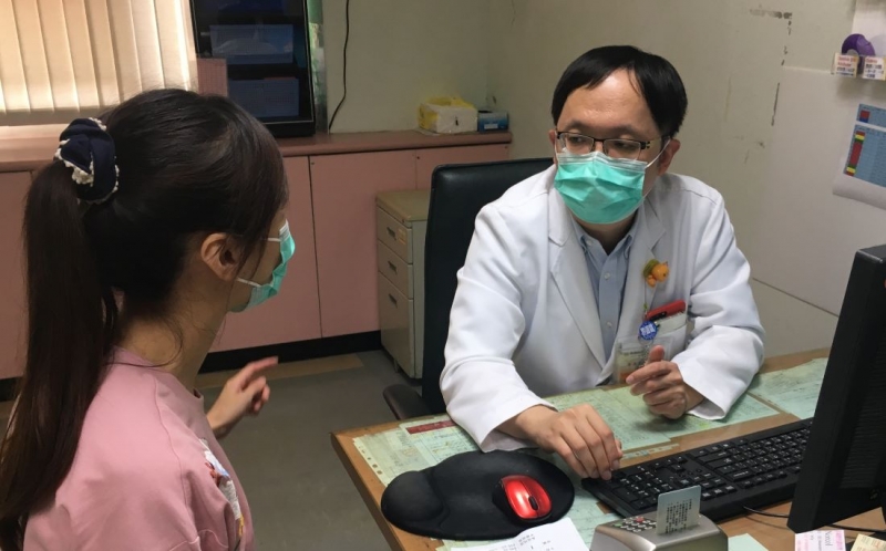 金針菇被驗出感染李斯特菌 醫師提醒避免生食