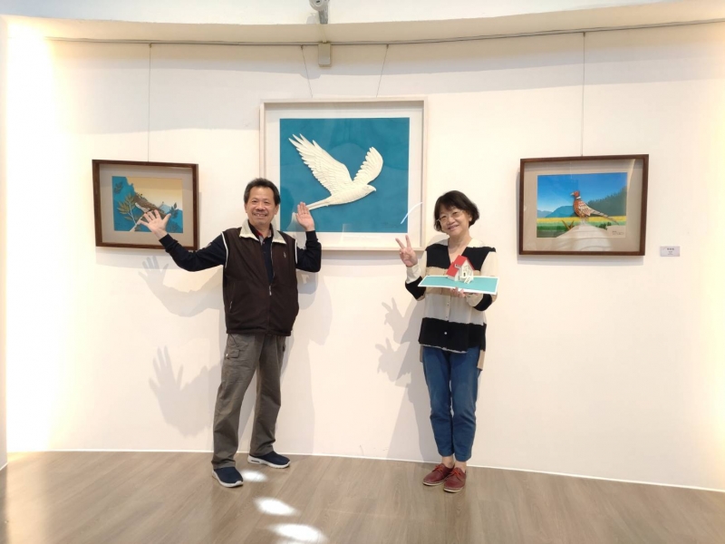 快來賞鷹 松柏嶺遊客中心紙雕灰面鵟鷹栩栩如生
