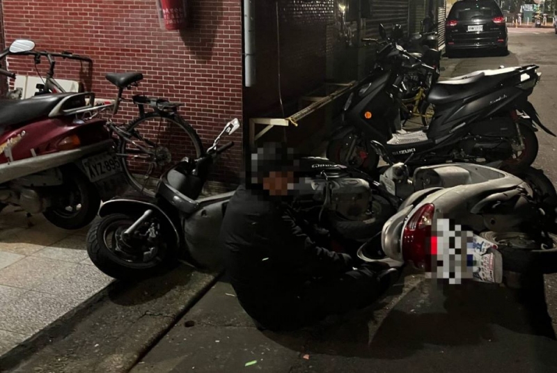 酩酊醉漢遭逮  酒醒「鞋子不是我的」
