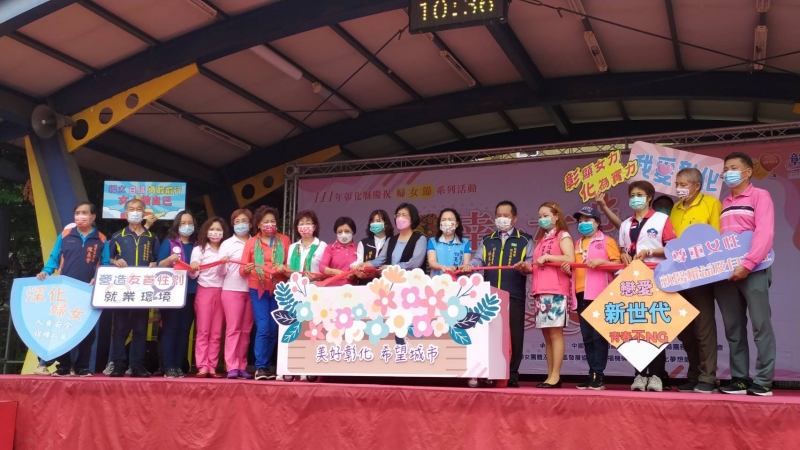 尋寶還能做公益 幸福女心綻放美力二手市集吸人潮