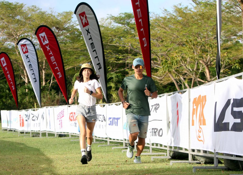 上屆越野三項冠軍謝昇諺,再度帶太太森田京子一起來挑戰XTERRA Taiwan