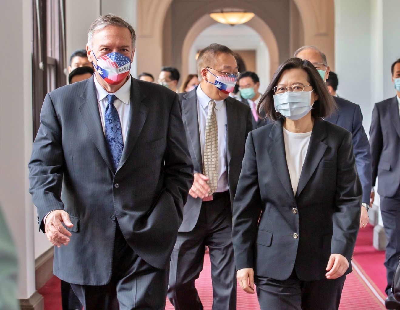 龐培歐建議美承認台灣獨立 蘇貞昌:外交承認需水到渠成 72 龐培歐建議美承認台灣獨立 蘇貞昌:外交承認需水到渠成