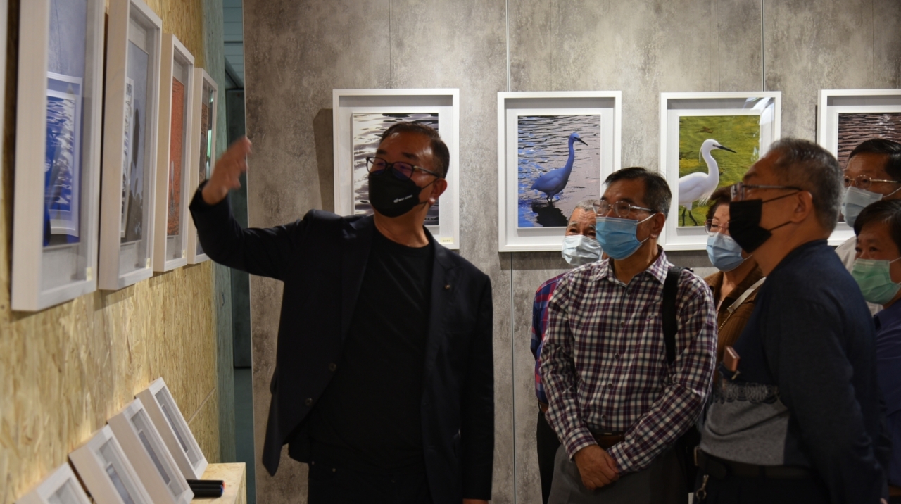 20220330210943m9cd