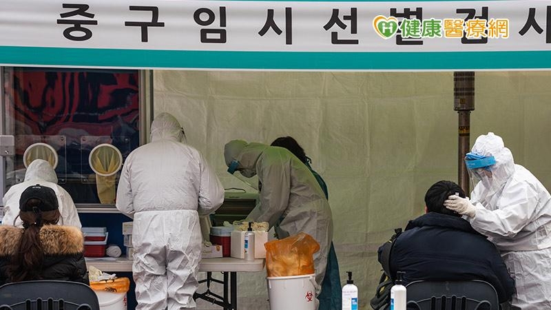 南韓單日確診42萬、重症破千 專家:台灣「不會」步上後塵