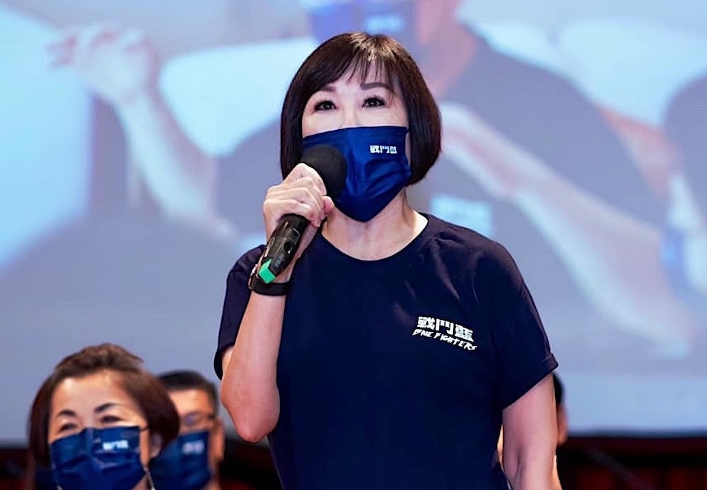 逐年降低二手菸害 菸害防制法修正案一讀通過 60 立委呂玉玲提菸害防制法修法