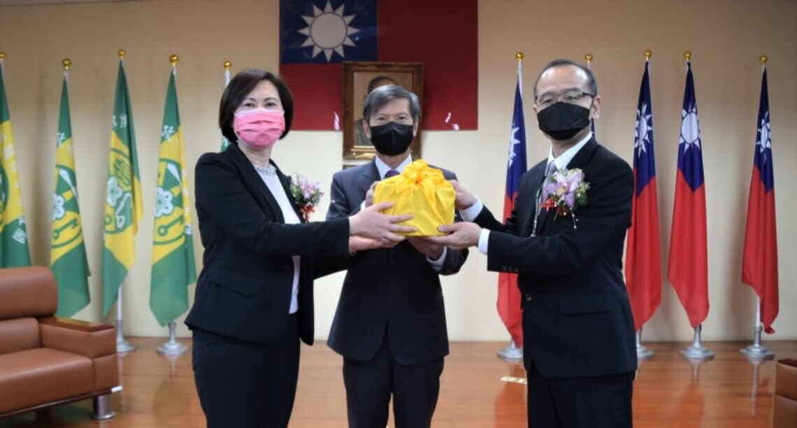 關務署高雄關新任關務長由陳木榮接任