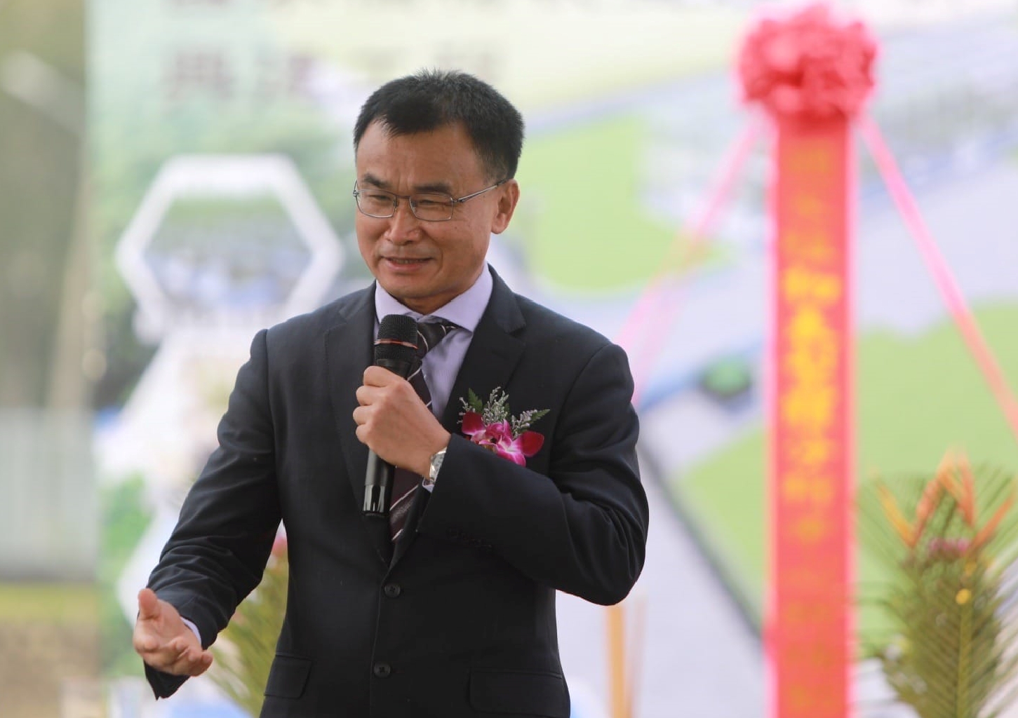 遭批晉惠帝 陳吉仲:沒關係!麵粉漲價 大家多吃台灣米 58 遭批晉惠帝 陳吉仲:沒關係!麵粉漲價 大家多吃台灣米