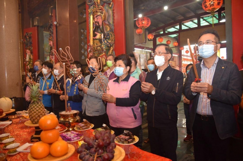 玄天上帝聖誕 林明溱祝壽祈求疫情退散