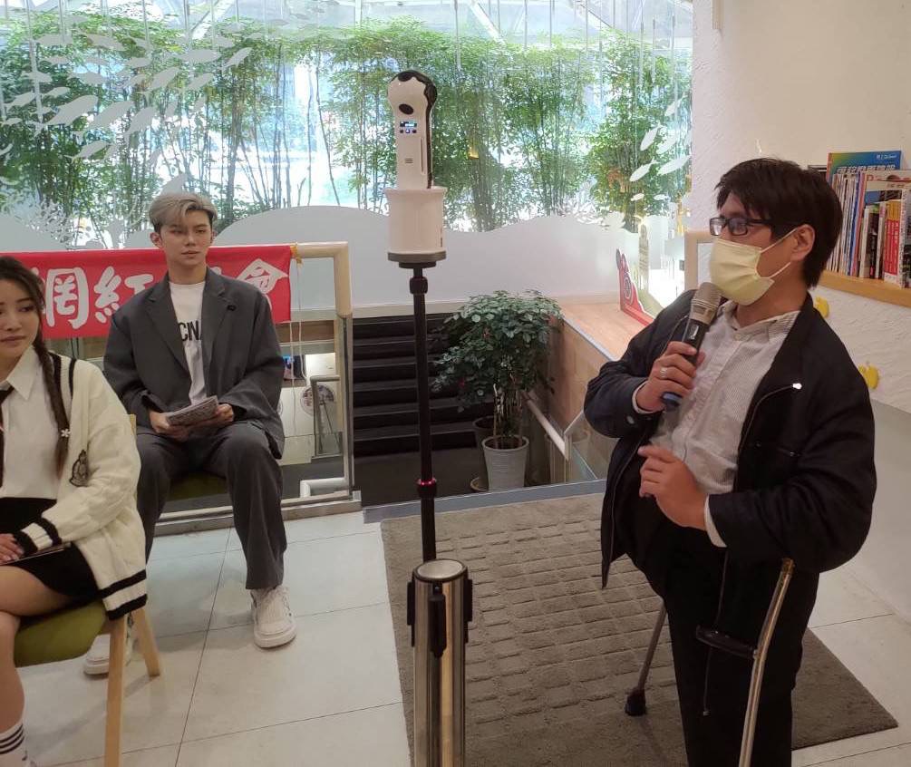 圖片說明：生命鬥士張忠義受邀分享自己的生命故事。（圖/中華網紅協會提供）