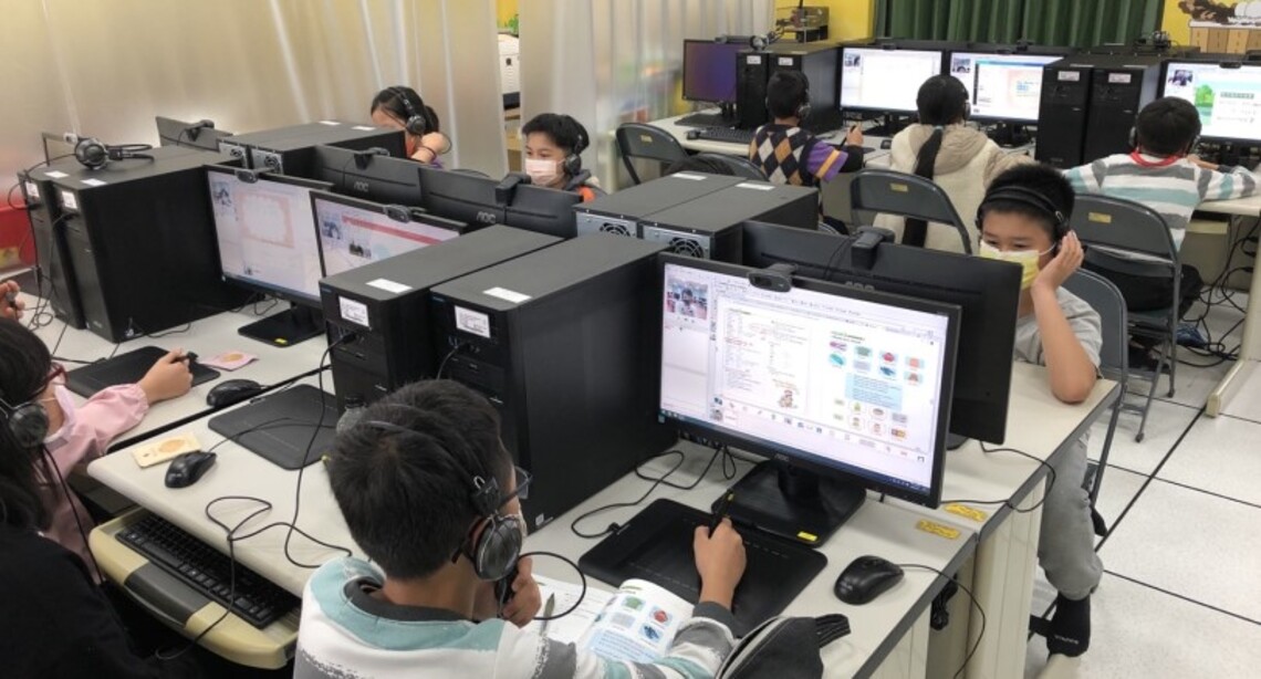 數位學伴    大手牽小手e起向前走