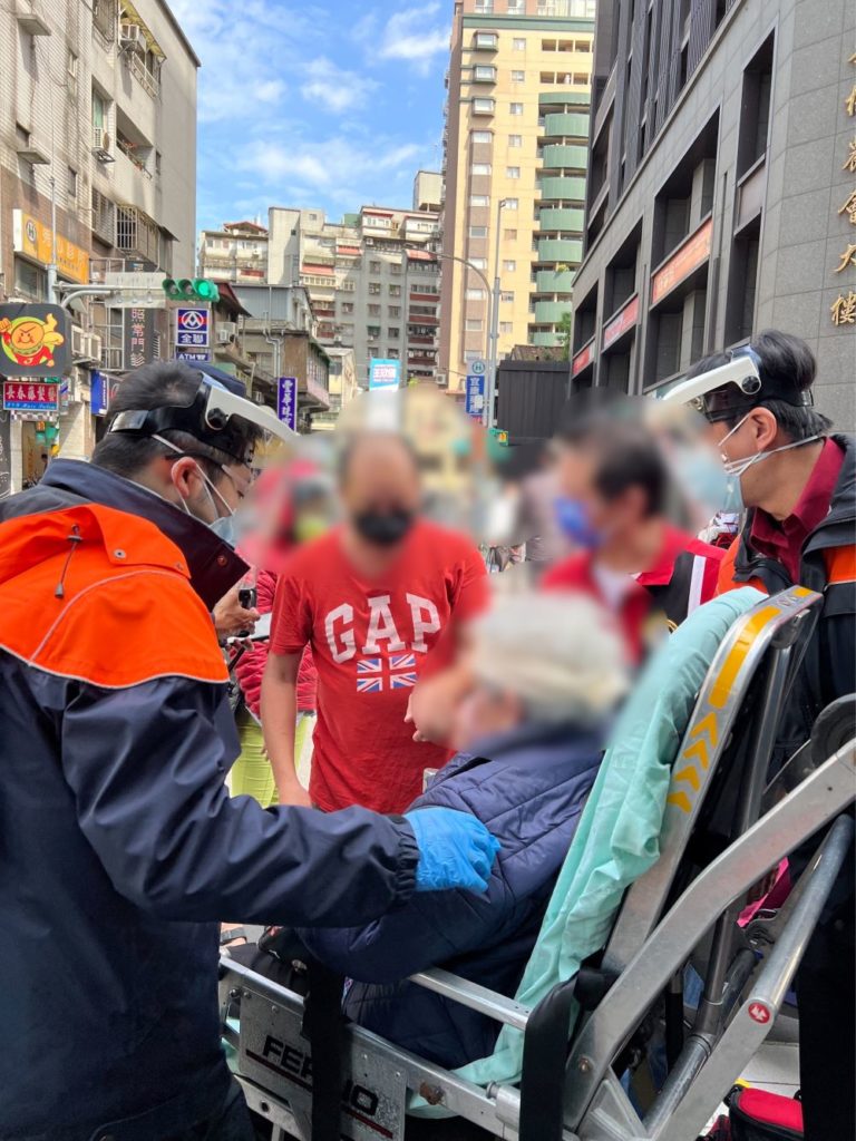 警消協助檢傷送醫.