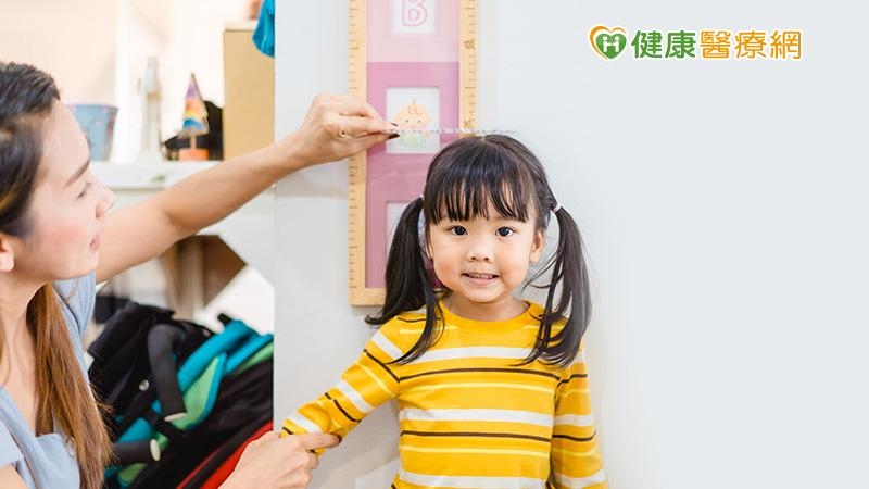 面對兒童生長 骨骼年齡比實際年齡更重要!