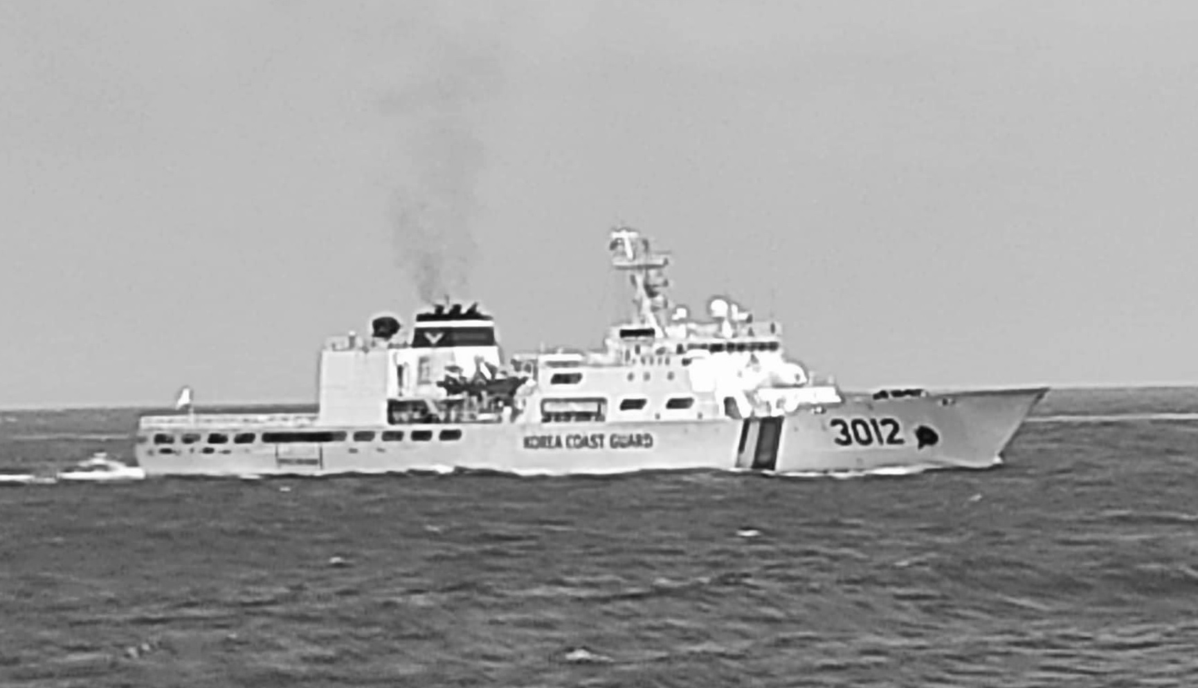 韓國海巡艦艇現身澎湖內海 專家指我放棄海域管轄權顏面掃地 85 041009