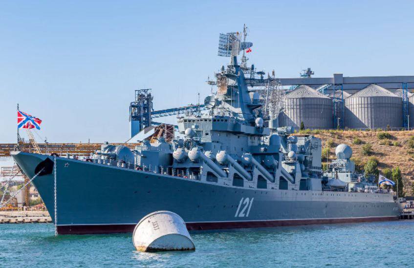 俄烏戰事/轟擊蛇島驅逐艦「莫斯科號」 傳遭烏反艦飛彈擊沉 54 FQQViHlXEAEUMW